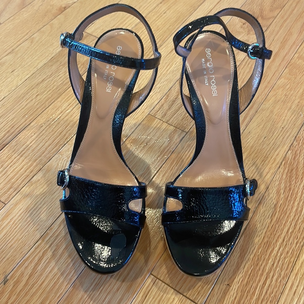 Sergio Rossi Made in Italy Black Patent Leather Platform Sandal size 38 1/2